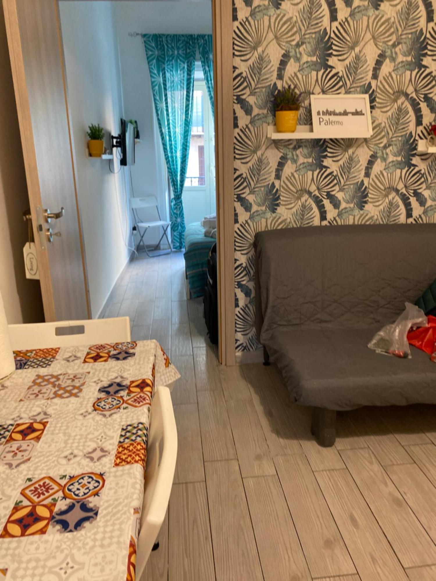 A Casa Di Irene - Loft In Sicily - Centro Di Palermo Apartman Kültér fotó